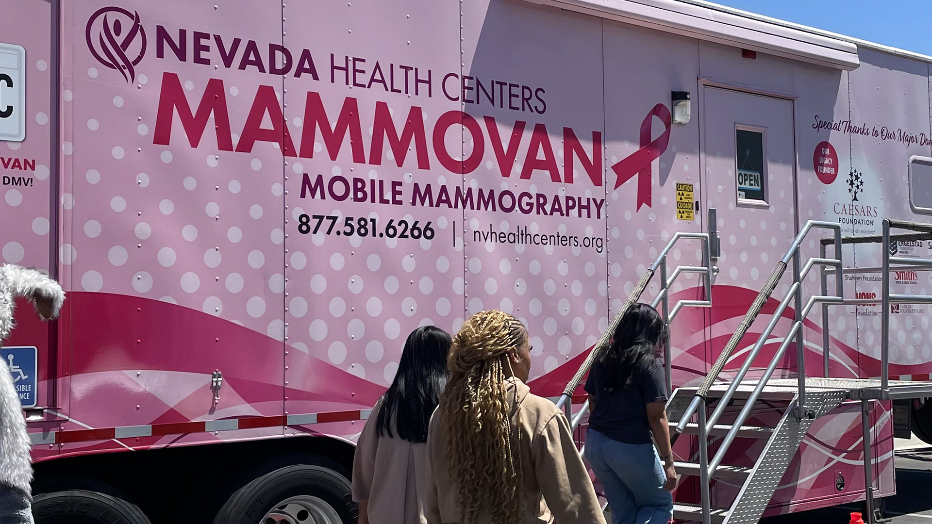 Gallery: Aces Host Mammovan Screening Event Ahead of Cancer Awareness Game (8/12/2025)